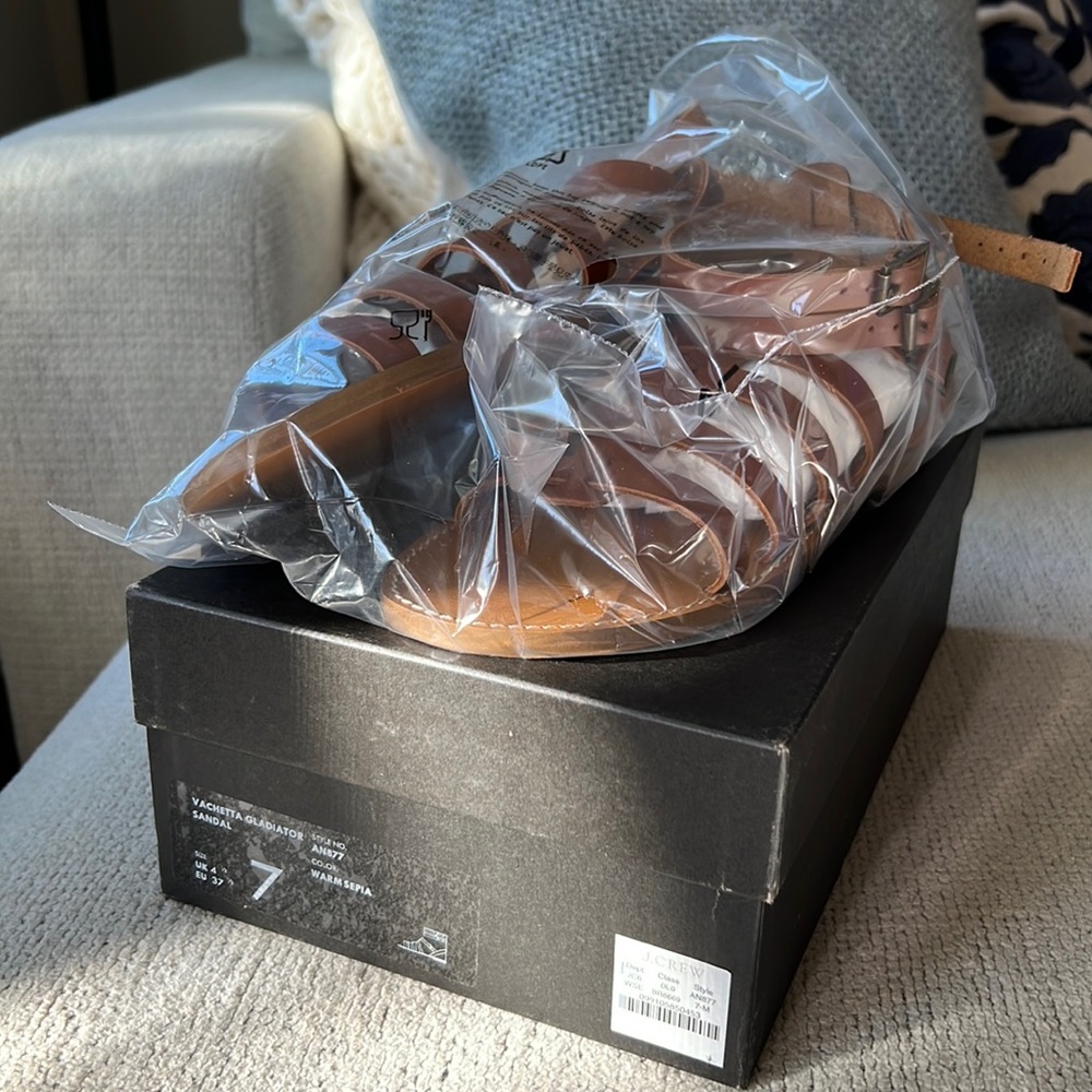 NWT Jcrew Gladiators